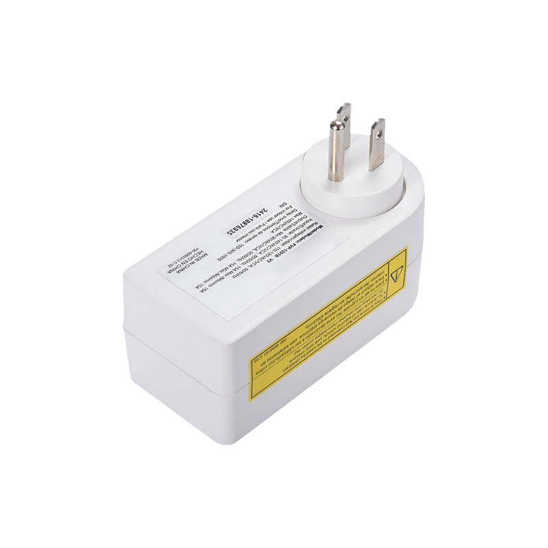 محافظ ولتاژ قابل تنظیم HWTB-V071-US 110V 15A